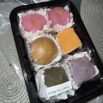 Osaka-Ya - Desserts Near Me - Sacramento, California Osaka-Ya - Desserts Near Me - Sacramento, California
