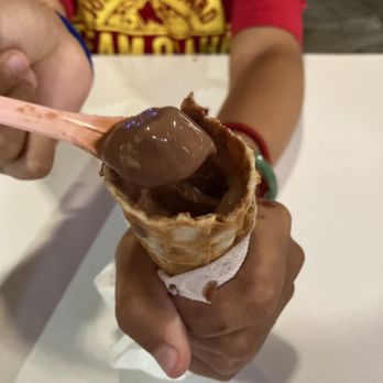 IL Gelato Waikiki - Dubai Chcolate, and chocolate. (I already had eaten the dubai choc part) lol - Desserts Near Me - Honolulu, Hawaii IL Gelato Waikiki - Dubai Chcolate, and chocolate. (I already had eaten the dubai choc part) lol - Desserts Near Me - Honolulu, Hawaii