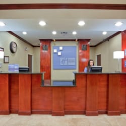 Holiday Inn Express & Suites Pampa