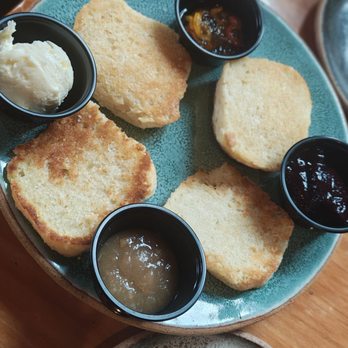 Bearcat Cafe - Biscuits starter - Breakfast & Brunch Near Me - New Orleans, Louisiana Bearcat Cafe - Biscuits starter - Breakfast & Brunch Near Me - New Orleans, Louisiana