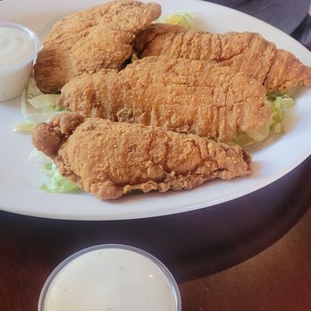 London Bridge Pub - Chicken strips - British Near Me - Monterey, California London Bridge Pub - Chicken strips - British Near Me - Monterey, California