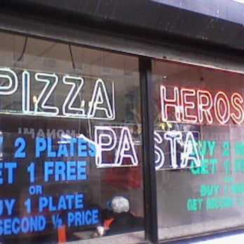 Joe's Pizzeria - Pizza Near Me - Brooklyn, New York Joe's Pizzeria - Pizza Near Me - Brooklyn, New York
