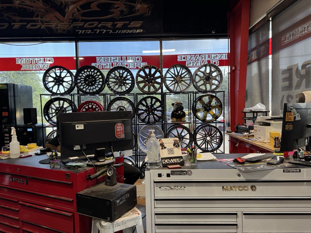 Deviate Autosport | NeoTires