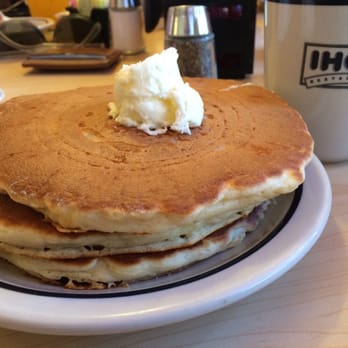 IHOP - Por 20 pesos mas le agregue tres pancakes clásicos a mi orden. - Breakfast & Brunch Near Me - Tijuana, BCN