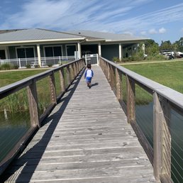 Pier Pier