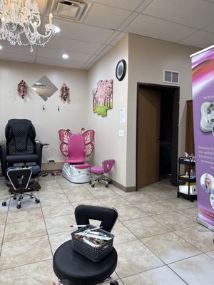 Blossom Nails and Spa