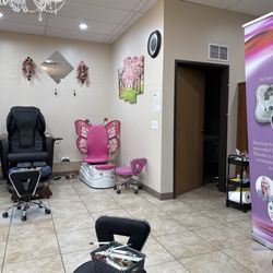 Blossom Nails and Spa - Inside