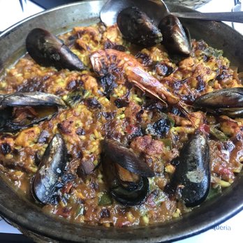 Paella Bar - Spanish Near Me - Barcelona, B Paella Bar - Spanish Near Me - Barcelona, B