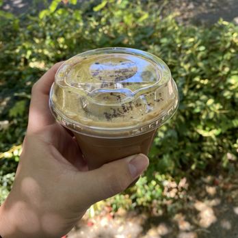 Tōv - Rose mocha - Coffee & Tea Near Me - Portland, Oregon