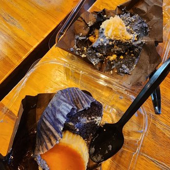 Cafe 86 - Ube Leche flan cupcake & ube cheesecake (?) - Desserts Near Me - Union City, California