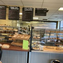 Great Harvest Bread Co - Great selection