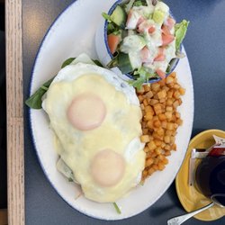 De Dutch - Spinach eggs benny