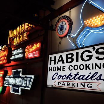 American Sign Museum - Museums Near Me - Cincinnati, Ohio