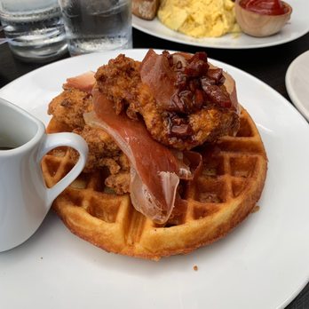 AOC - Chicken and waffle - Cocktail Bars Near Me - Los Angeles, California