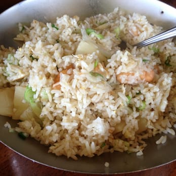Cousin Cafe - Pineapples and salmon fried rice - Chinese Near Me - Newark, California