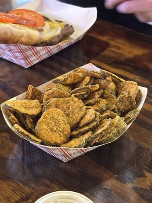 Bill's Burgers Wings & Things by null