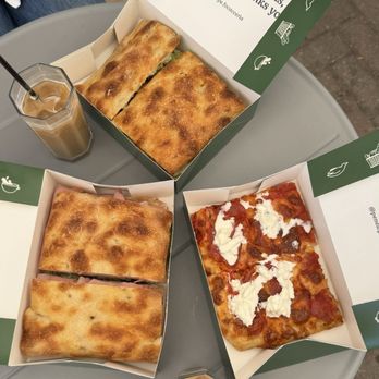 Penelope Social - Bakeries Near Me - Woodbridge, Ontario