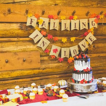 Freeport Bakery - Cake and cupcakes - Bakeries Near Me - Sacramento, California