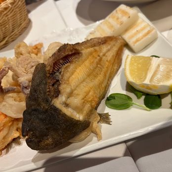 Nuova Valiglia - Fried mix shrimps, calamari, anchovies and sole - Italian Near Me - Venezia, VE Nuova Valiglia - Fried mix shrimps, calamari, anchovies and sole - Italian Near Me - Venezia, VE