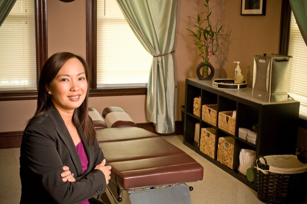 HEALING HANDS CHIROPRACTIC 16 Photos Chiropractors 364 Burncoat