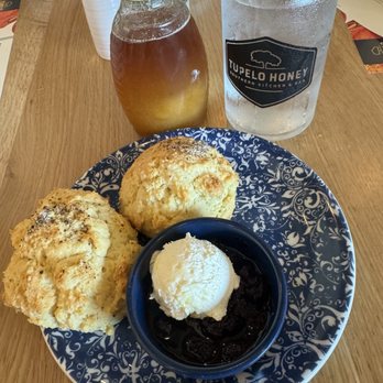 Tupelo Honey - Biscuits For A Cause - Southern Near Me - Omaha, Nebraska