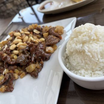 Den Asian Bistro - Kung Pao Beef - Asian Fusion Near Me - Dyer, Indiana