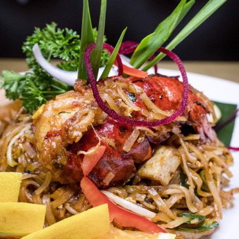 Imm Thai Kitchen - This Tom Yum Pad Thai w/Lobster was beautifully presented. IMM Thai has it for only $17 ($7 off the regular price) on Sundays and Mondays. - Thai Near Me - Toronto, Ontario Imm Thai Kitchen - This Tom Yum Pad Thai w/Lobster was beautifully presented. IMM Thai has it for only $17 ($7 off the regular price) on Sundays and Mondays. - Thai Near Me - Toronto, Ontario