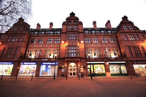 Crown & Mitre Hotel by null