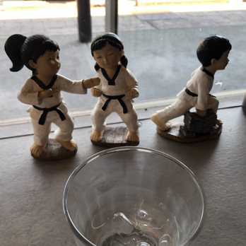 Sapporo Kitchen - Ice water and figurines~ - Japanese Near Me - North Vancouver, British Columbia