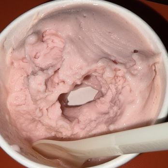 Unnecessary - Huge Gap at the bottom of my Honey Deuce Soft Serve - Ice Cream & Frozen Yogurt Near Me - New York, New York