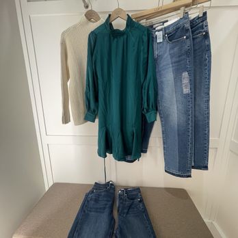 LOFT - 12.31.24 - Accessories Near Me - Columbia, Maryland