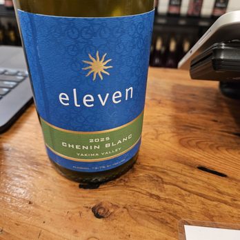 Eleven Winery - Delicious, bright and refreshing - Wineries Near Me - Bainbridge Island, Washington Eleven Winery - Delicious, bright and refreshing - Wineries Near Me - Bainbridge Island, Washington
