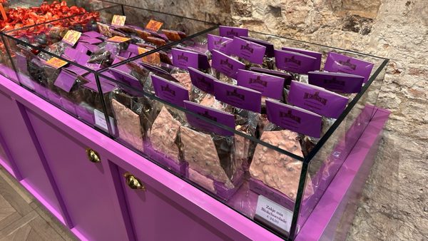 The Chocolate Line by null