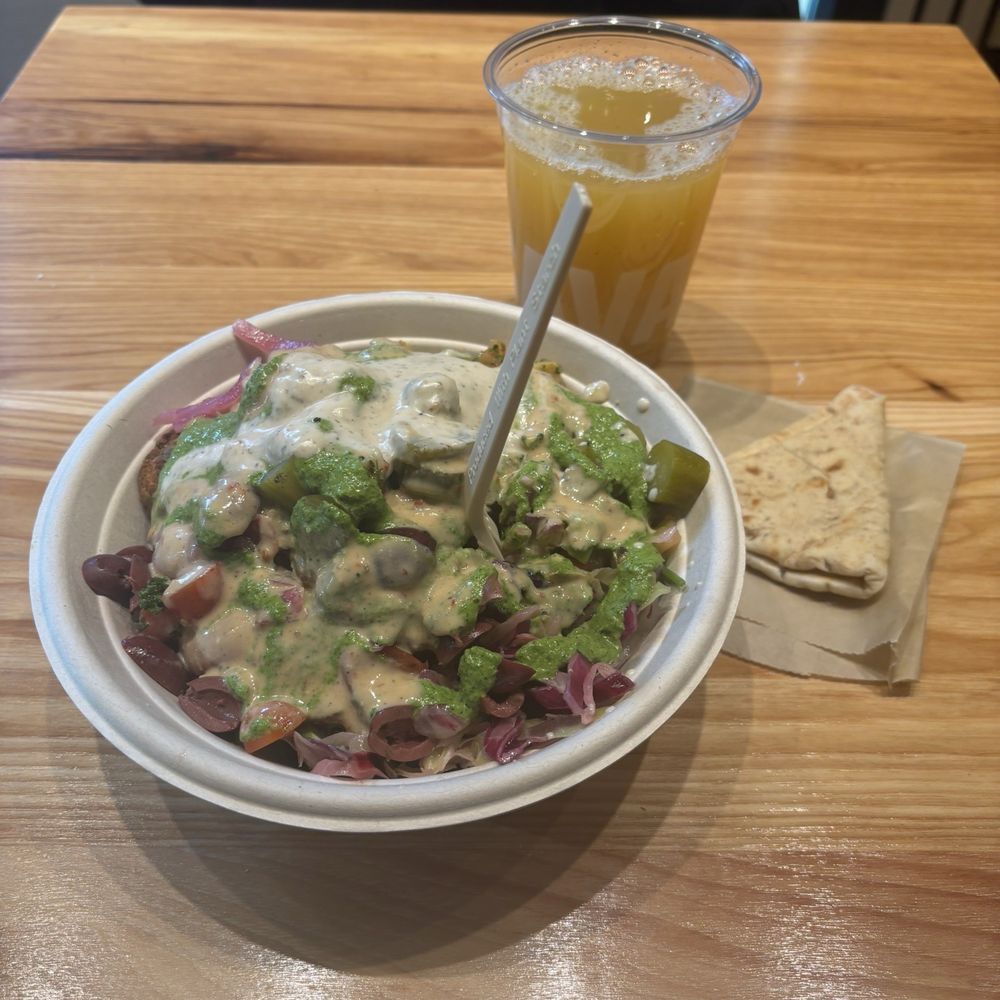 Vegan bowl with pineapple mint juice Vegan bowl with pineapple mint juice