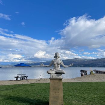 Frind Estate Winery - Wineries Near Me - West Kelowna, British Columbia