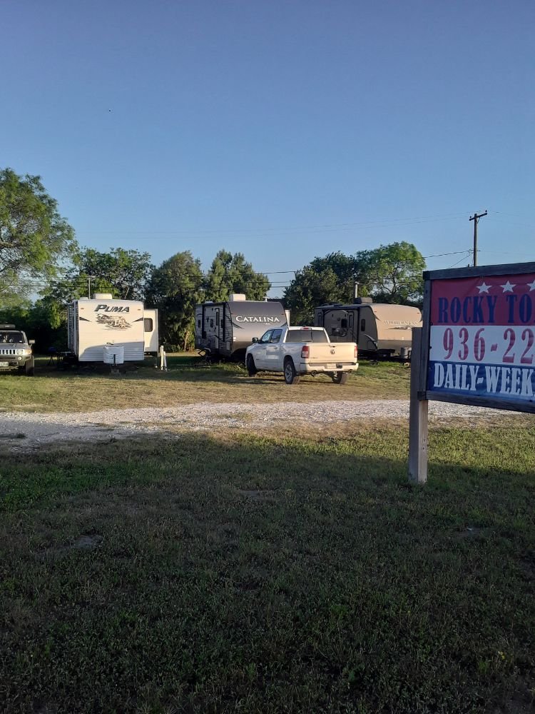 ROCKY TOP RV PARK RUNGE Updated April 2024 515 E Main St, Runge