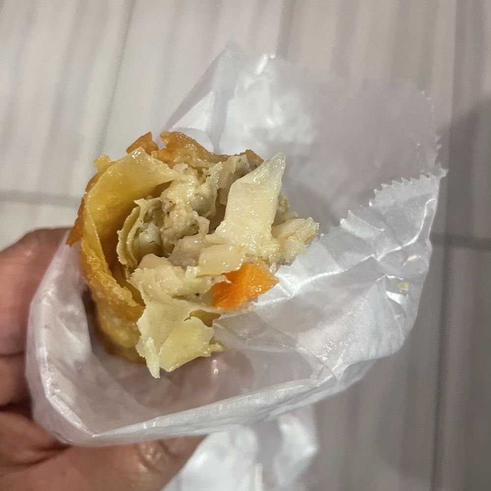 Spoiled egg rolls (tasted like poison) Spoiled egg rolls (tasted like poison)