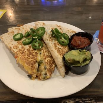 Harp And Hound - Cheesy Chicken Quesadilla - Bars Near Me - Ogden, Utah