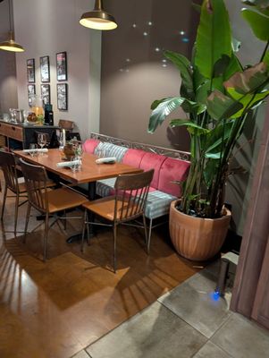 Pink Lotus Thai Restaurant by null