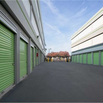 Extra Space Storage - Exterior Units - Extra Space Storage at 1120 S Las Vegas Blvd, Las Vegas, NV 89104 - Self Storage Near Me - Las Vegas, Nevada Extra Space Storage - Exterior Units - Extra Space Storage at 1120 S Las Vegas Blvd, Las Vegas, NV 89104 - Self Storage Near Me - Las Vegas, Nevada
