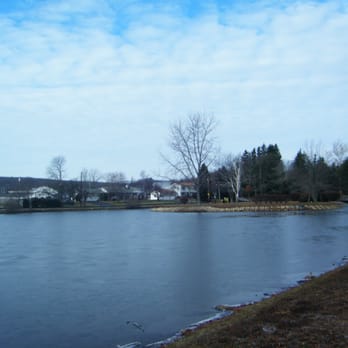 Johnston Memorial Park - Cool pond - Parks Near Me - Johnston, Rhode Island