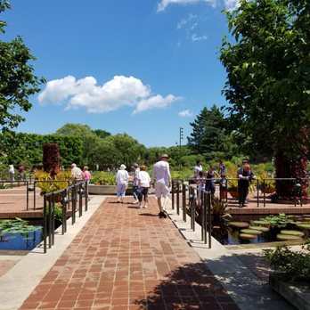 Chicago Botanic Garden - Botanical Gardens Near Me - Glencoe, Illinois