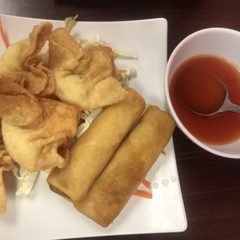 Asian Spice - Egg rolls & crab puffs. Comes with the dinner specials. Very good too! - Chinese Near Me - Tucson, Arizona Asian Spice - Egg rolls & crab puffs. Comes with the dinner specials. Very good too! - Chinese Near Me - Tucson, Arizona