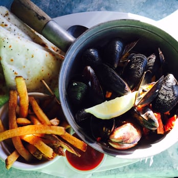 Shipyard Restaurant & Pub - Mussels were nice! - Seafood Near Me - Duncan, British Columbia Shipyard Restaurant & Pub - Mussels were nice! - Seafood Near Me - Duncan, British Columbia