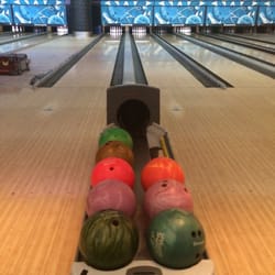 Bowling & Co - No meto un strike ni a palos.