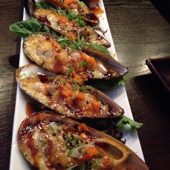 Mon Roll House - Japanese Near Me - Santa Monica, California