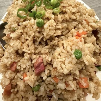 Side Street Inn - Lup Cheong Fried Rice - Sports Bars Near Me - Honolulu, Hawaii Side Street Inn - Lup Cheong Fried Rice - Sports Bars Near Me - Honolulu, Hawaii