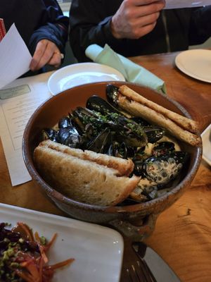 The Crooked Pine by null