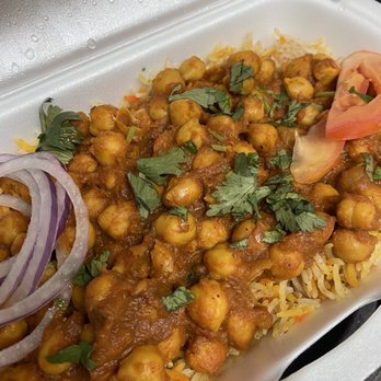 Tikka - Chana Masala Platter - Halal Near Me - Rancho Cucamonga, California