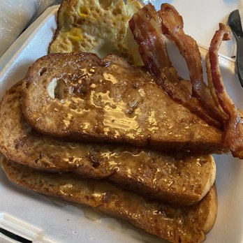Toasterz Cafe - French toast, bacon, fried egg - Breakfast & Brunch Near Me - Houston, Texas